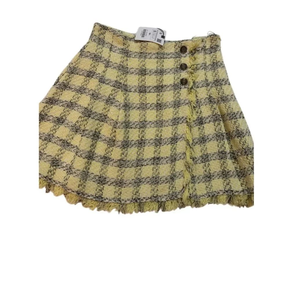 Zara Yellow Plaid Tweed Skater Skirt with Button Detail small NWT